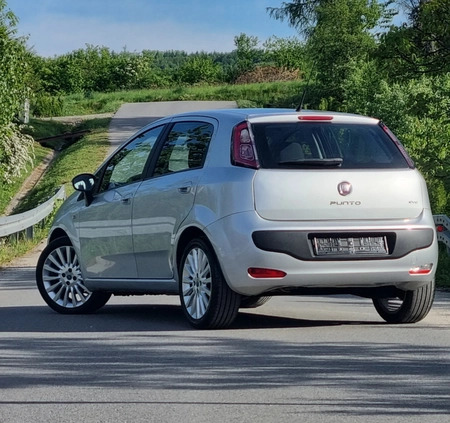 Fiat Punto Evo cena 19999 przebieg: 132253, rok produkcji 2010 z Dynów małe 16